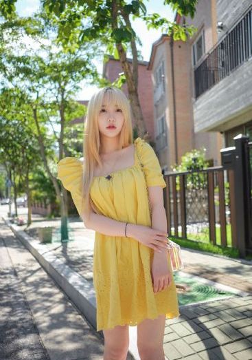 韩素希《以吾之名》