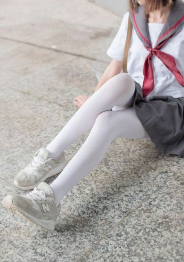 被最想拥抱的男人威胁了动漫