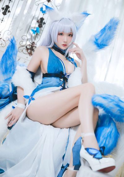 美女翘臀少妇啪啪呻吟流水软件
