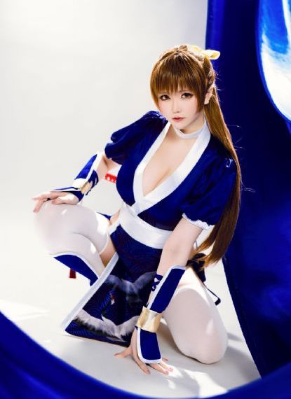诱人的秘书滋味2