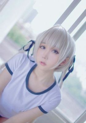 鲨鱼女孩
