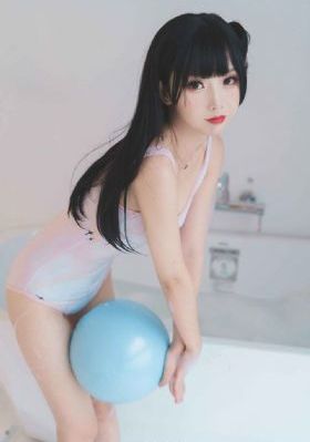 被土匪调教的美人h多p